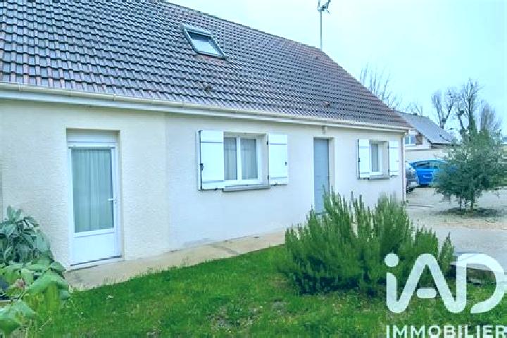 Layla, 23 — Escort in Leuville-sur-Orge, France