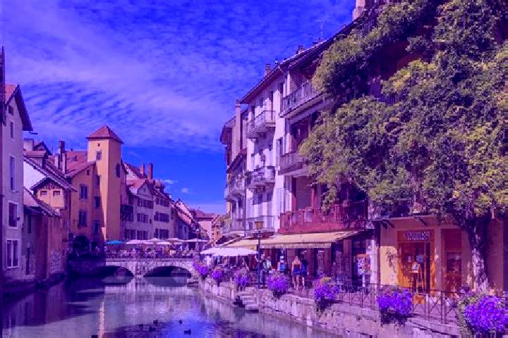 Layla, 23 — Escort in Sigoyer, France