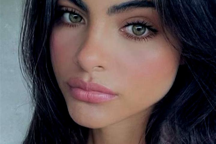 Layla, 24, a black brown-eyed indian companion based in Hergnies. Offering Striptease, Prostate Massage, Travel Companion, Dinner Date. Available for incall ...