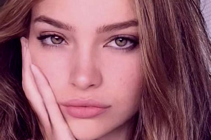 Layla, 24, a blonde brown-eyed mixed companion based in Stanton Drew. Offering GFE, A-Level, Party Girl. Available for incall and outcall, day and evening da...
