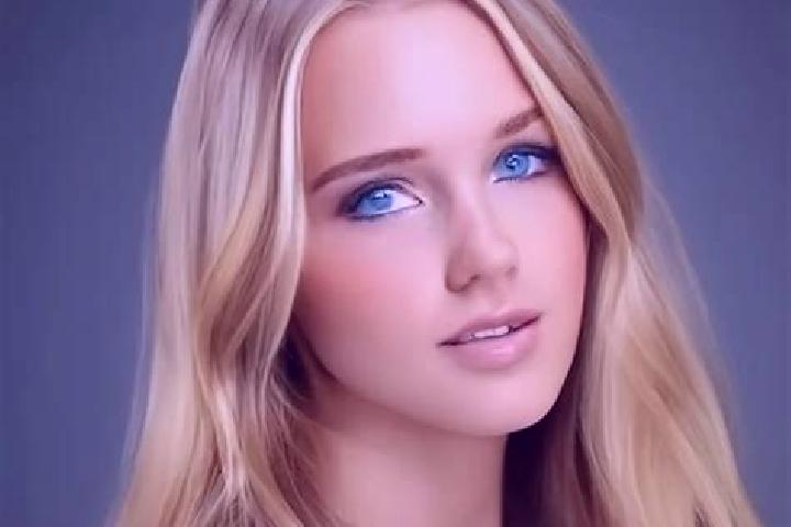 Layla, 24, a blonde grey-eyed mediterranean companion based in Colmegna. Offering Overnight, A-Level, Massage. Available for incall and outcall, day and even...