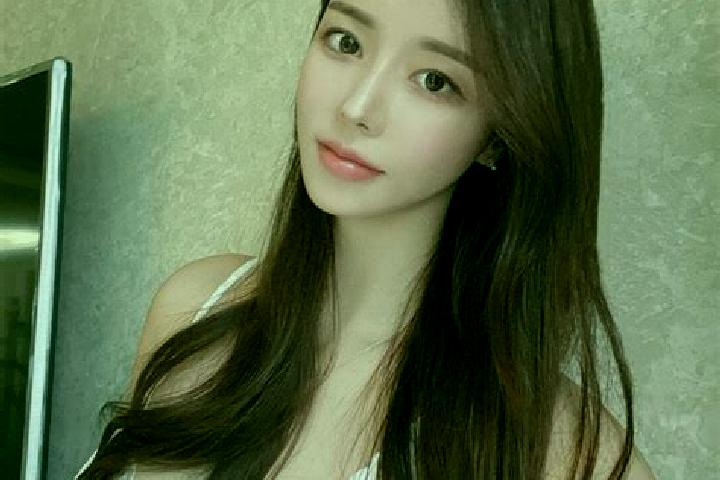 Layla, 24 — Escort in Aoqian, China
