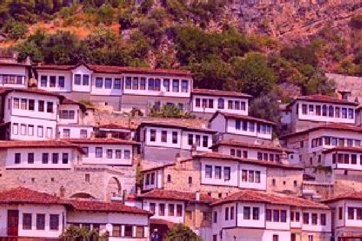 Layla, 24 — Escort in Kraste, Albania