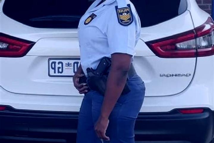 Layla, 24 — Escort in Mosopa, Botswana