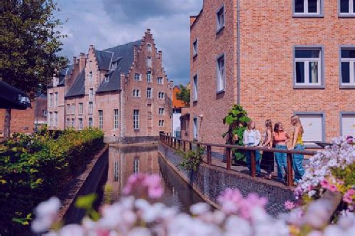 Layla, 24 — Escort in Nieuwpoort, Belgium
