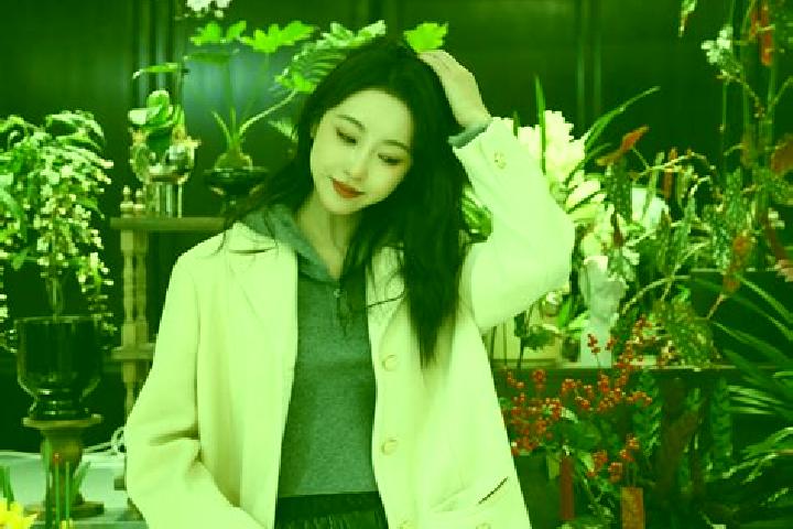 Layla, 24 — Escort in Xinbaoli Gexi, China