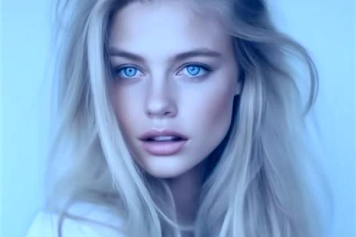 Layla, 25, a blonde dark-eyed slavic companion based in Pajok. Offering CIM, Party Girl, Deep French Kissing, Striptease. Available for incall and outcall, o...
