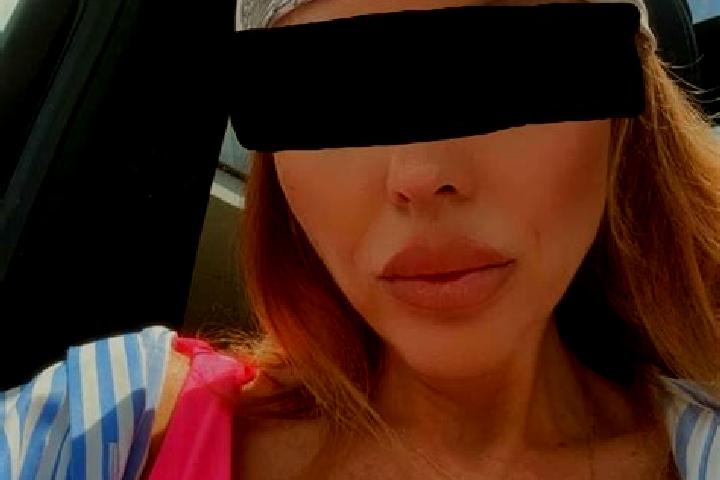 Layla, 25 — Escort in Almas, Romania