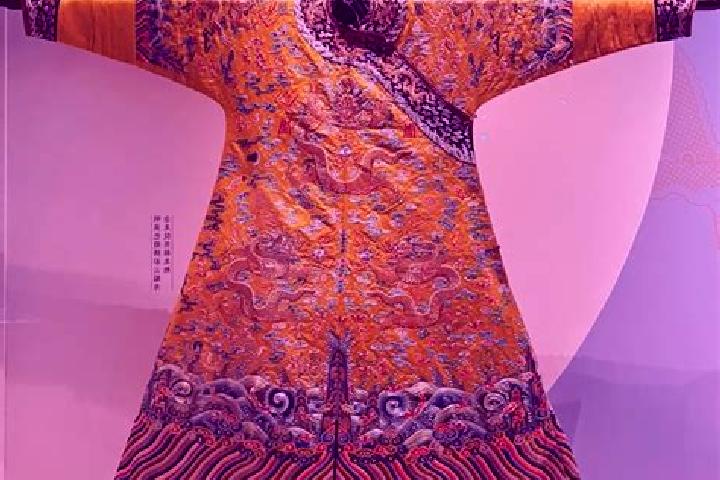 Layla, 25 — Escort in Guanmian, China