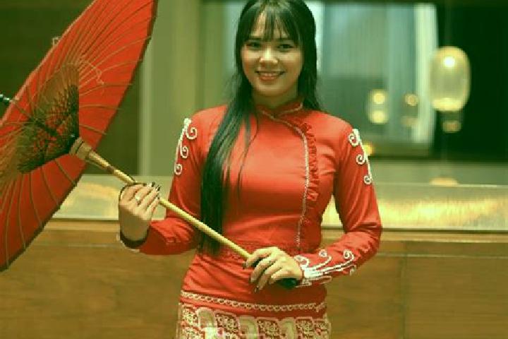 Layla, 25 — Escort in Kungyangon, Myanmar