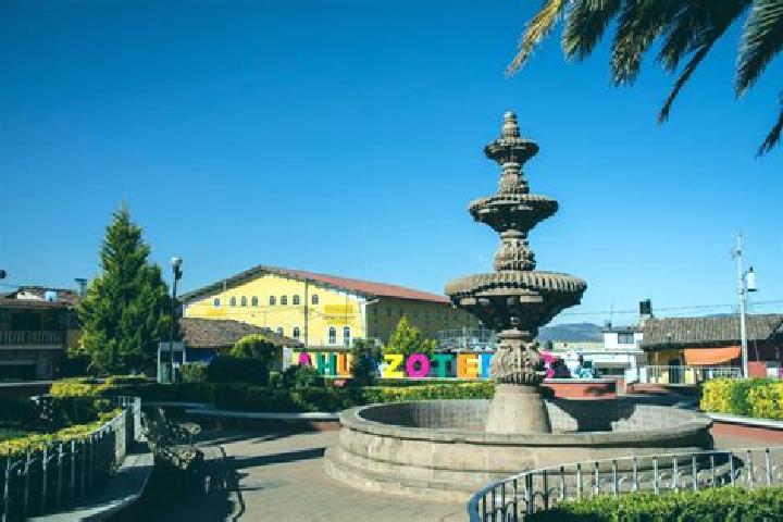 Layla, 25 — Escort in La Estacion de Ahuazotepec, Mexico