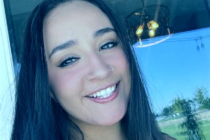 Layla, 25 — Escort in Prosser, United States