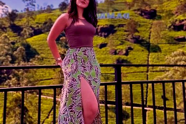 Layla, 25 — Escort in Wattegama, Sri Lanka