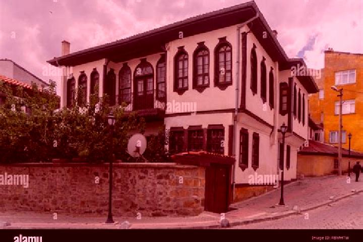 Layla, 25 — Escort in Yozgat, Turkey