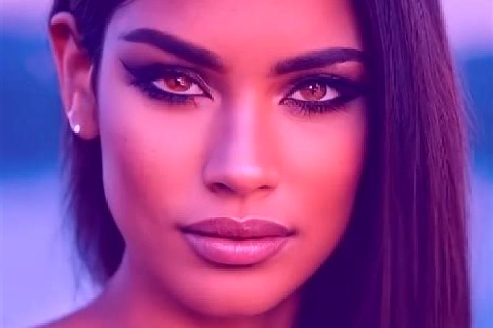 Layla, 26, a black amber-eyed latina companion based in Lostallo. Offering Dinner Date, Overnight, Domination. Available for incall and outcall, day and even...