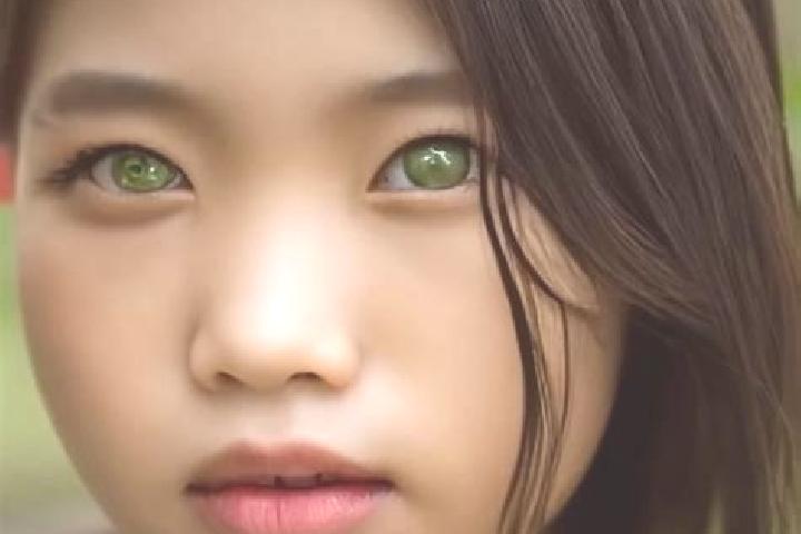 Layla, 26, a black green-eyed asian companion based in Xinmian. Offering Couples, CIM, Dinner Date. Available for incall and outcall, day and evening dates.