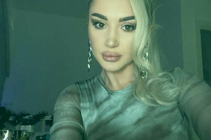 Layla, 26, a blonde grey-eyed asian companion based in El Soldado Anonimo. Offering Tantra, GFE, Travel Companion, Dinner Date, CIM. Available for incall and...