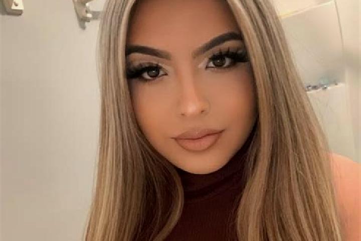 Layla, 26, a blonde grey-eyed latina companion based in Stare Kurowo. Offering Striptease, Girlfriend Experience, Duos, GFE. Available for incall and outcall...