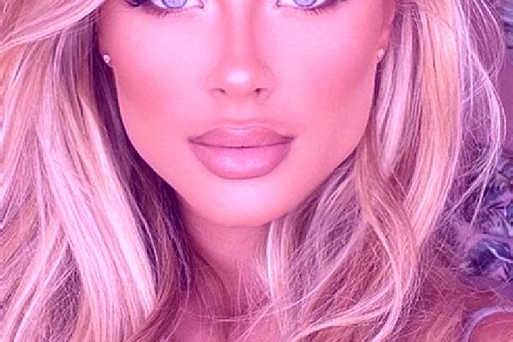 Layla, 26, a blonde hazel-eyed latina companion based in Dompyong. Offering Couples, A-Level, OWO, Striptease. Available for incall and outcall, day and even...