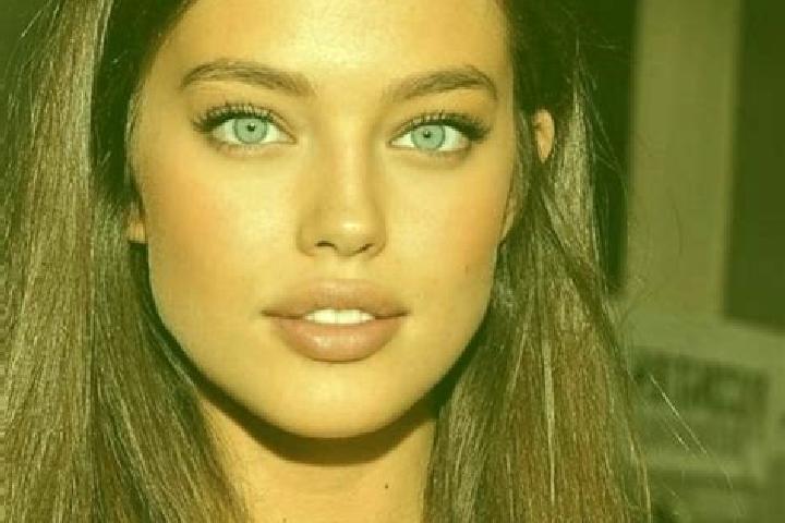 Layla, 26, a chestnut green-eyed caucasian companion based in Hallschlag. Offering Prostate Massage, BDSM, Striptease, CIM. Available for incall and outcall,...