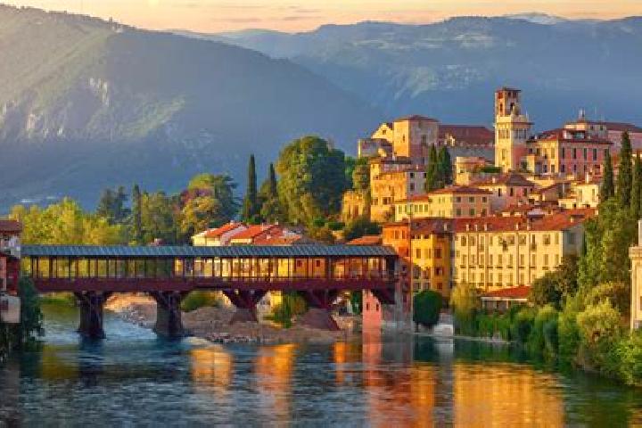 Layla, 26 — Escort in Bassano Romano, Italy
