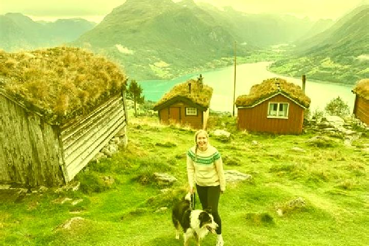 Layla, 26 — Escort in Ikornnes, Norway