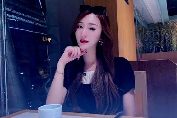 Layla, 26 — Escort in Jianping, China