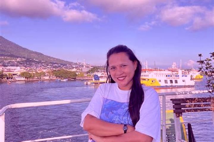 Layla, 26 — Escort in Maba, Indonesia