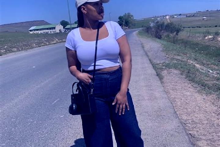 Layla, 26 — Escort in Ugie, South Africa