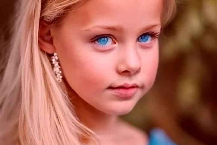 Layla, 27, a blonde blue-eyed caucasian companion based in Sano. Offering BDSM, Overnight, OWO, Roleplay, Party Girl. Available for incall and outcall, overn...