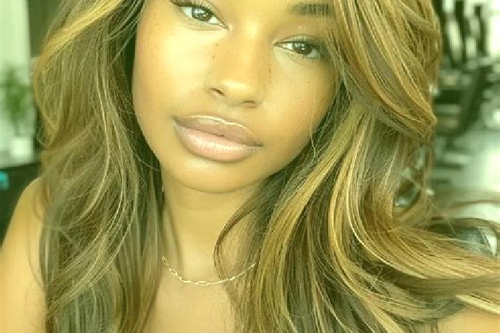 Layla, 27, a dark blonde brown-eyed ebony companion based in Juan Escutia (Borbollon). Offering Party Girl, Domination, Erotic Massage, Couples. Available fo...