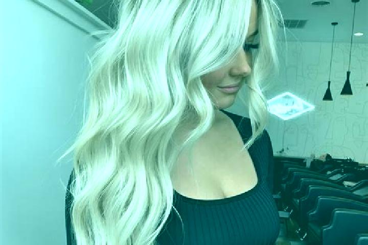 Layla, 27, a platinum blonde brown-eyed middle eastern companion based in Conselheiro Pena. Offering Erotic Massage, Deep French Kissing, Domination, Fetish....