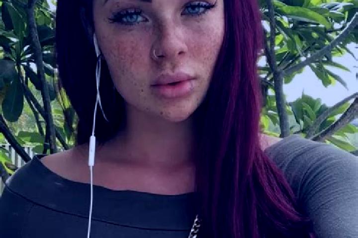 Layla, 27, a red dark-eyed caribbean companion based in Availles-sur-Seiche. Offering GFE, Overnight, Duos, Erotic Massage. Available for incall and outcall,...