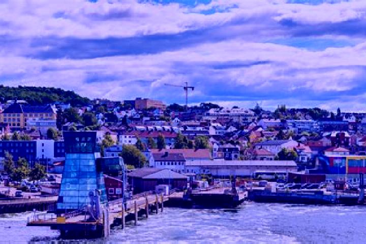 Layla, 27 — Escort in Horten, Norway