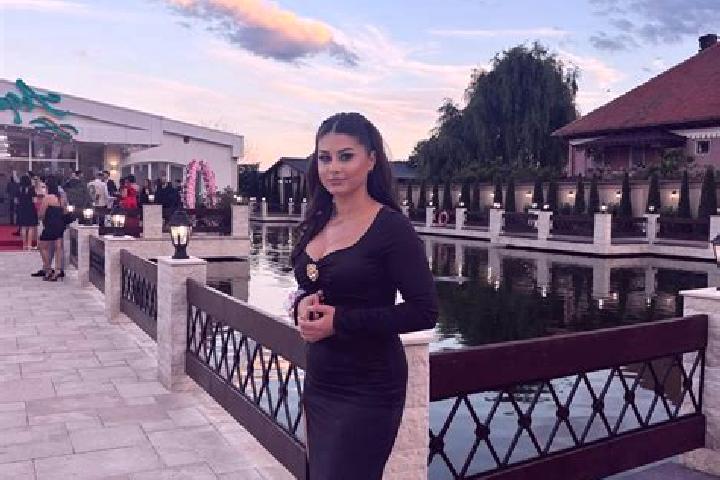 Layla, 27 — Escort in Manasia, Romania