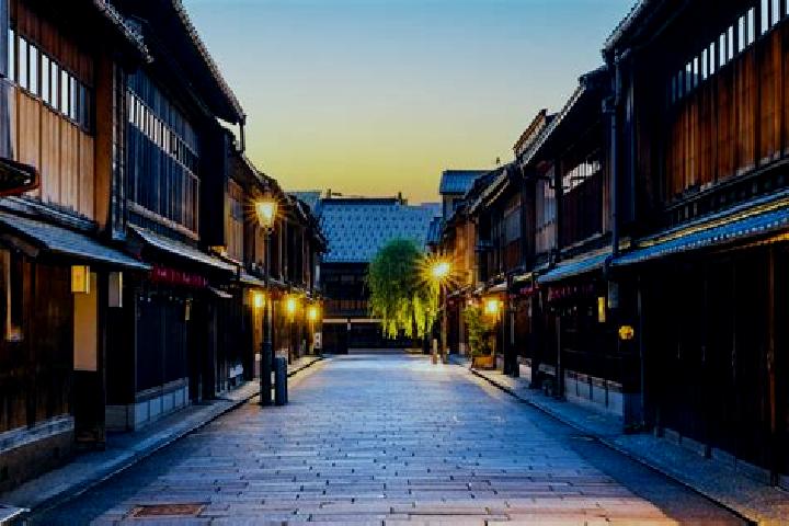 Layla, 27 — Escort in Tadaoka-higashi, Japan