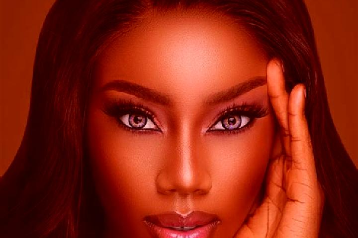 Layla, 28, a chestnut blue-eyed ebony companion based in Uchumarca. Offering A-Level, Roleplay, Massage, Dinner Date. Available for incall and outcall, day a...