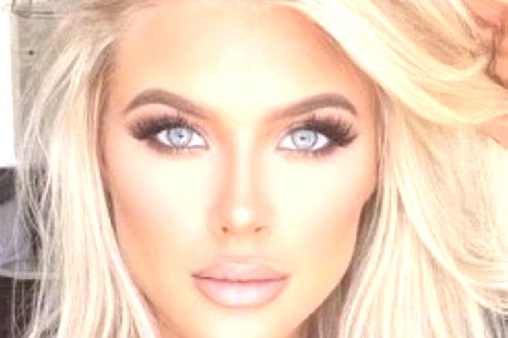 Layla, 28, a platinum blonde dark-eyed asian companion based in Tremereuc. Offering Overnight, Striptease, Domination. Available for incall and outcall, over...