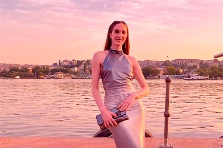 Layla, 28 — Escort in Bingoel, Turkey