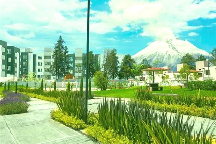 Layla, 28 — Escort in Fraccionamiento Paseo de las Torres, Mexico