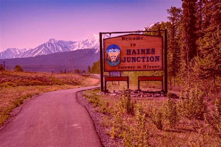 Layla, 28 — Escort in Haines Junction, Canada
