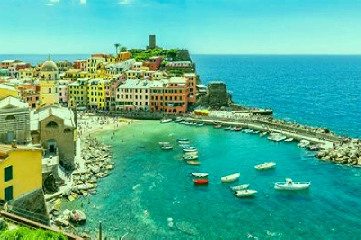 Layla, 28 — Escort in Sarzana, Italy