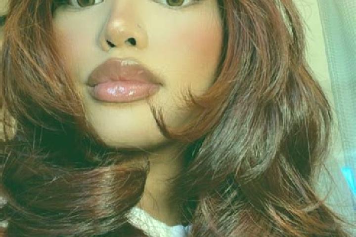 Layla, 29, a auburn hazel-eyed latina companion based in Juan Bautista Alberdi. Offering Dinner Date, Fetish, Prostate Massage, 69. Available for incall and ...