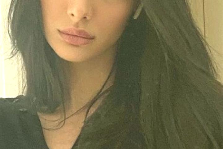 Layla, 29, a black brown-eyed middle eastern companion based in Fuwayrit. Offering Couples, Striptease, GFE, Erotic Massage. Available for incall and outcall...