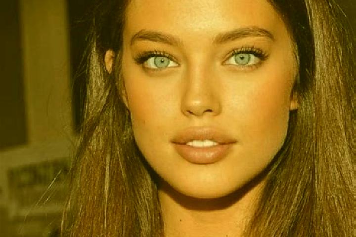 Layla, 29, a black green-eyed mediterranean companion based in Curuan. Offering CIM, GFE. Available for incall and outcall, overnight bookings available.