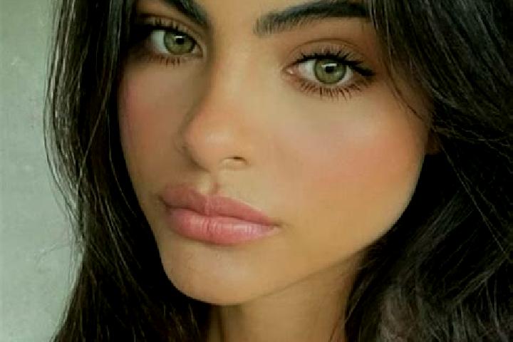 Layla, 29, a brunette hazel-eyed middle eastern companion based in Villafames. Offering Party Girl, Deep French Kissing, Overnight. Available for incall and ...