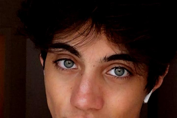 Layla, 29, a chestnut dark-eyed caucasian companion based in Nuevo. Offering CIM, Prostate Massage, Overnight. Available for incall and outcall, overnight bo...