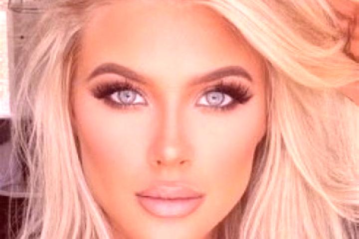 Layla, 29, a platinum blonde hazel-eyed european companion based in Sa ir. Offering 69, Couples, Striptease. Available for incall and outcall, day and evenin...