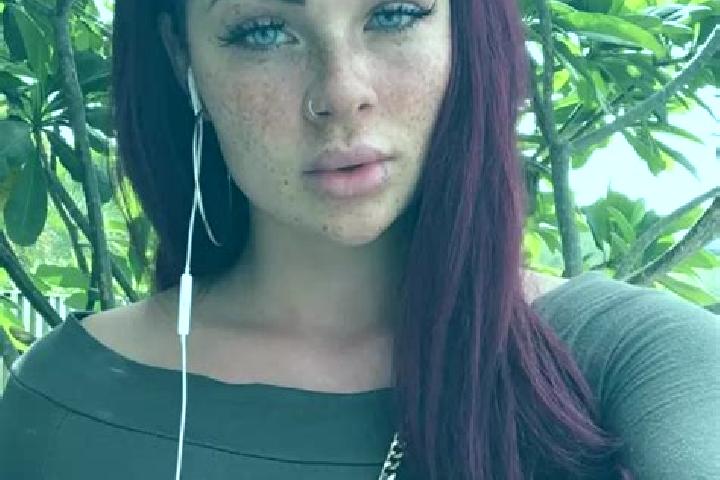 Layla, 29, a red brown-eyed mixed companion based in San Justo de la Vega. Offering Duos, Striptease, BDSM. Available for incall and outcall, overnight booki...