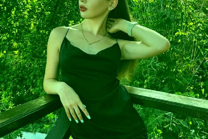 Layla, 29 — Escort in Novoukrayinka, Ukraine